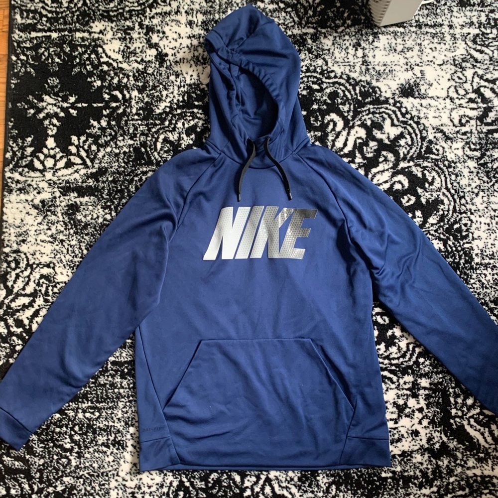 Men’s Nike hoodie